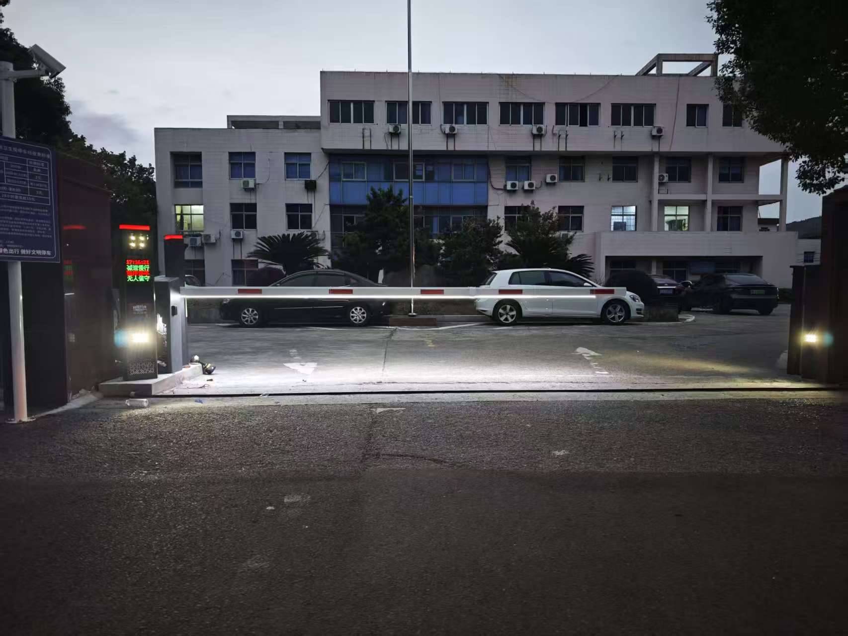 慈溪龙山风湖卫生院